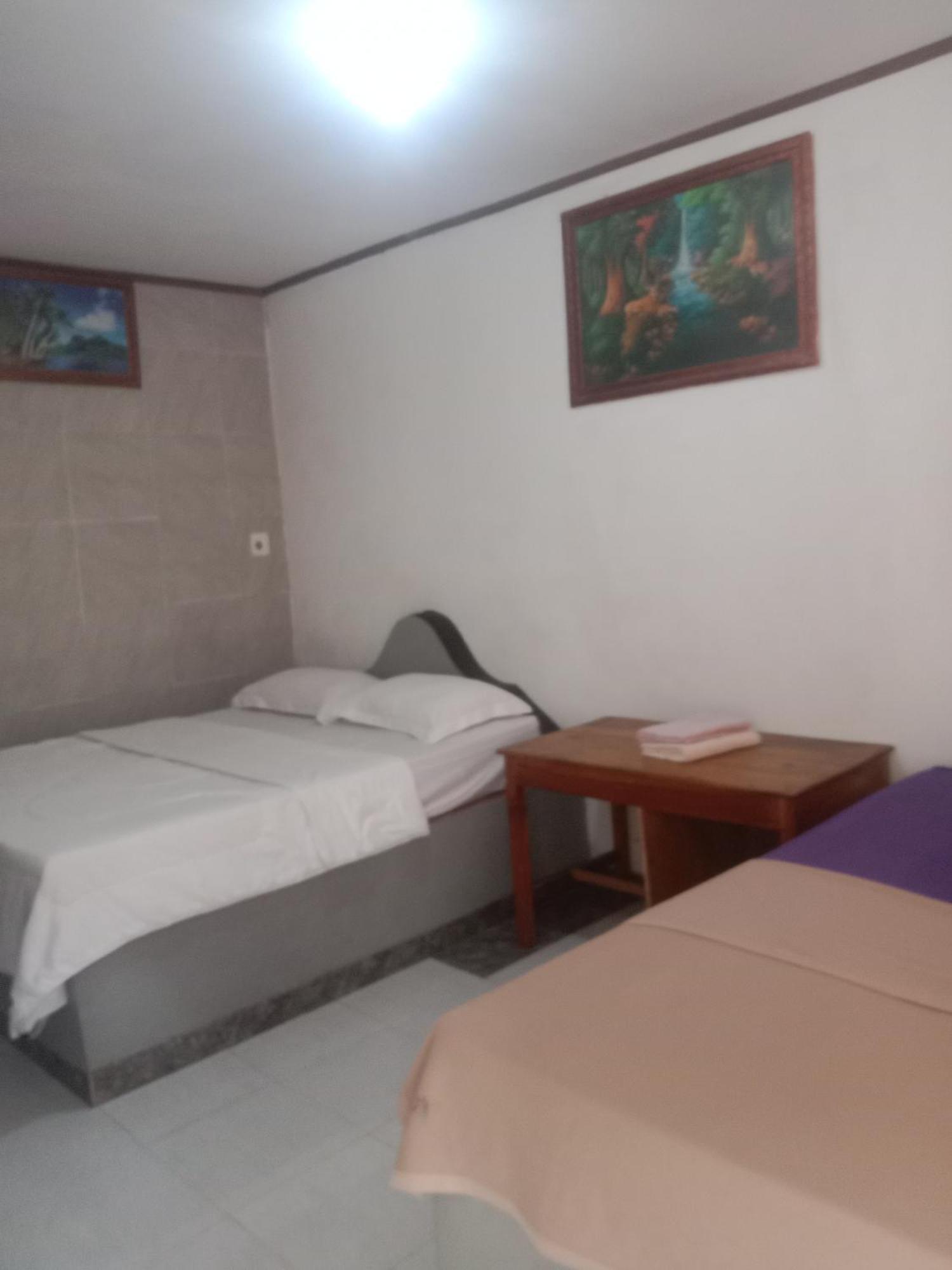 Ramdan Homestay Kuta  エクステリア 写真