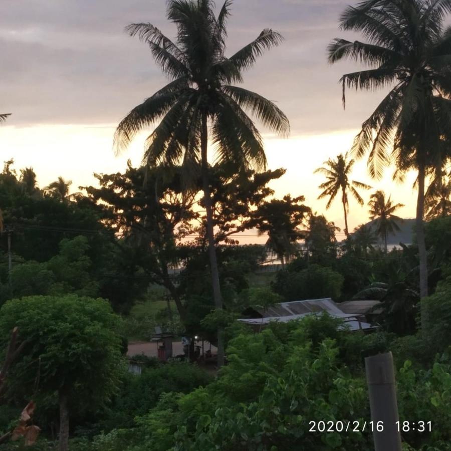 Ramdan Homestay Kuta  エクステリア 写真