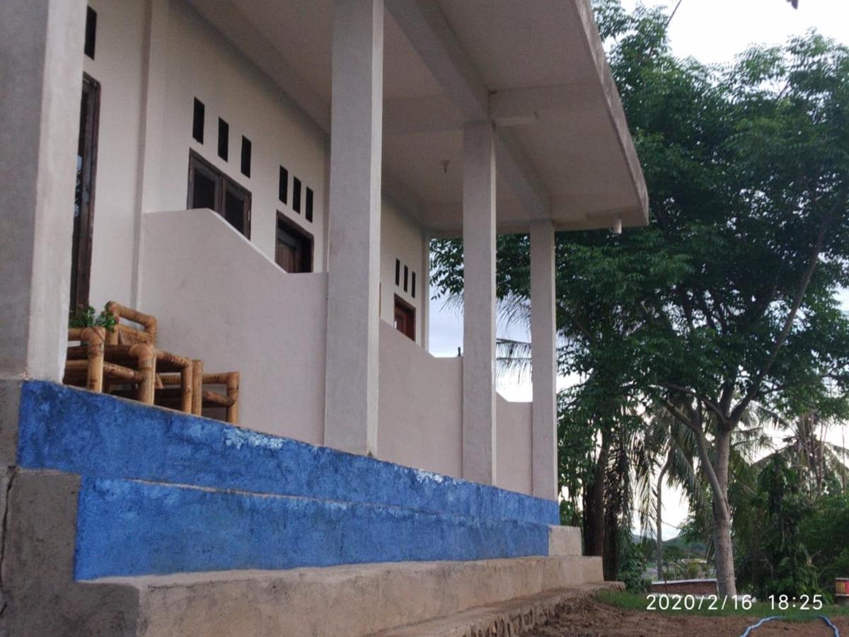 Ramdan Homestay Kuta  エクステリア 写真