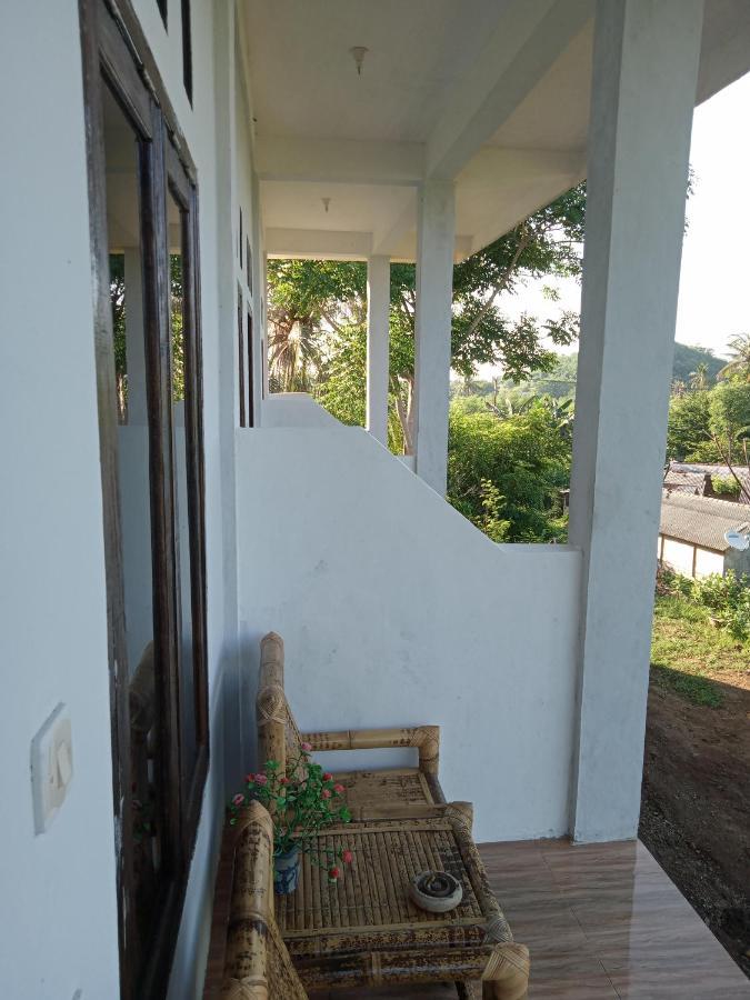 Ramdan Homestay Kuta  エクステリア 写真